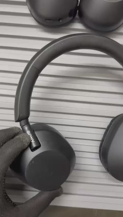 XM4 Headphones 🎧🔥